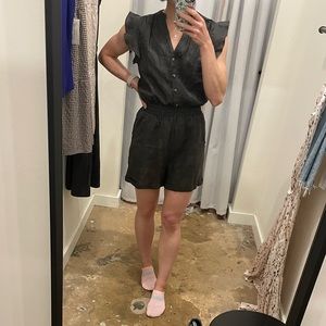 NWOT Grade and Gather Romper size small